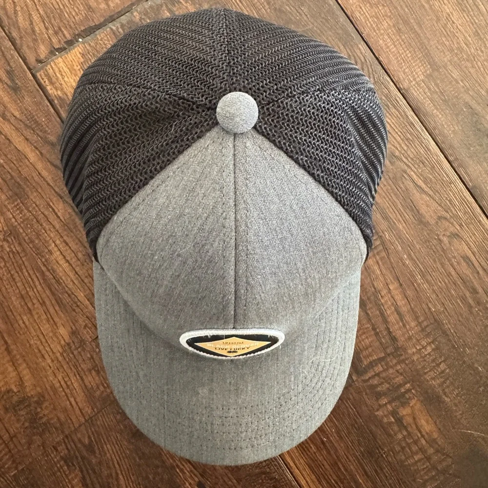 Mens Black Clover Gray and Black Trucker Hat - Picture 6 of 12